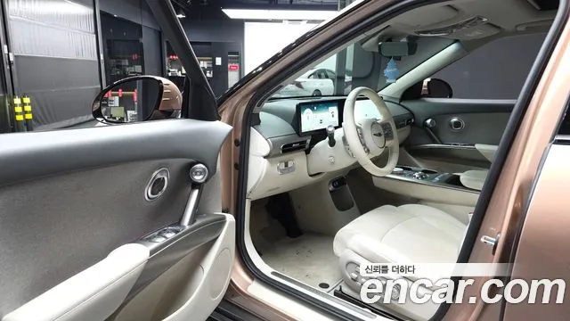 Genesis GV60 — Фото автомобиля 9