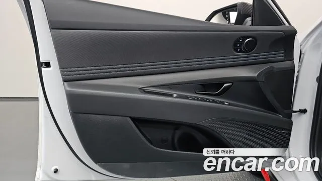 Hyundai Avante CN7 — Фото автомобиля 23