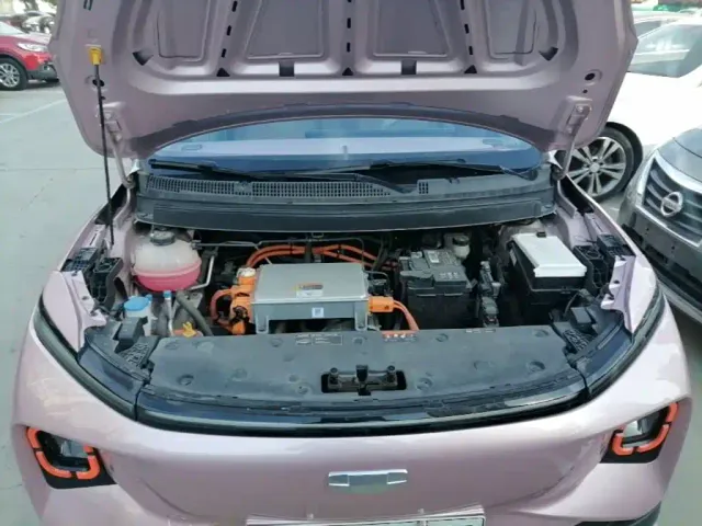 Geely Geometry E Firefly — Фото автомобиля 10