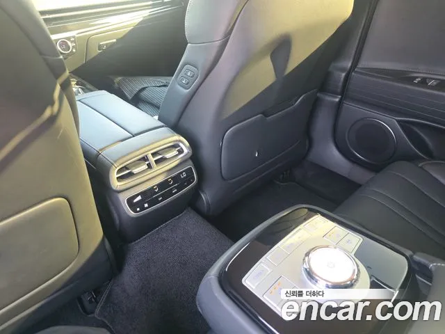 Genesis G80 RG3 — Фото автомобиля 8