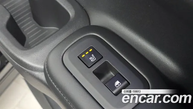 Hyundai Santafe Santa Fe (MX5) Бензин 2.5T 4WD — Фото автомобиля 17