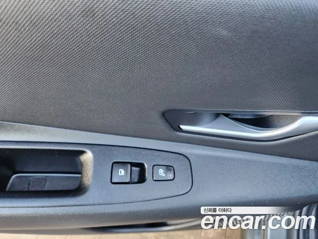 Hyundai Avante CN7 — Фото автомобиля 16