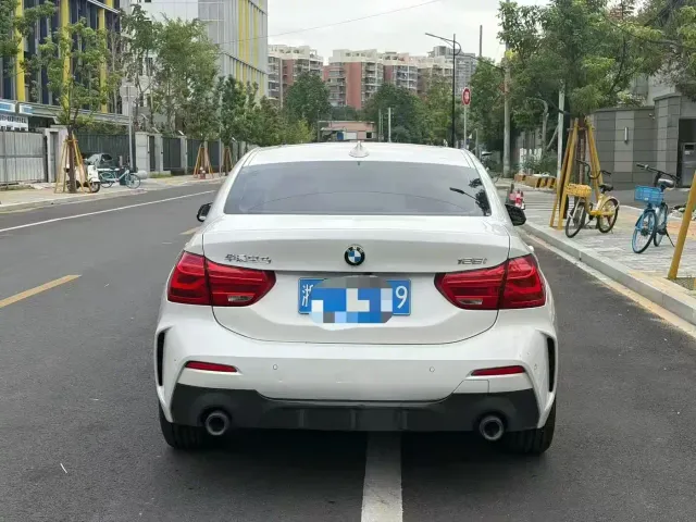 BMW 1 Series — Фото автомобиля 8
