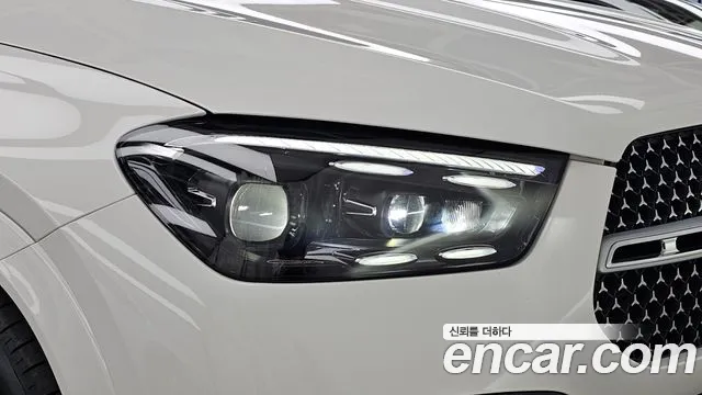 Mercedes-Benz GLE-Class — Фото автомобиля 7