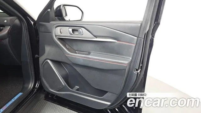 Ford Explorer 6th Gen — Фото автомобиля 13