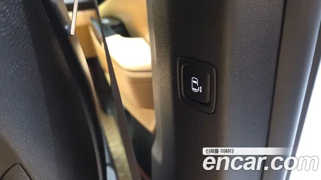 Kia Canival Carnival 4 поколение Дизель 9 мест Prestige — Фото автомобиля 28