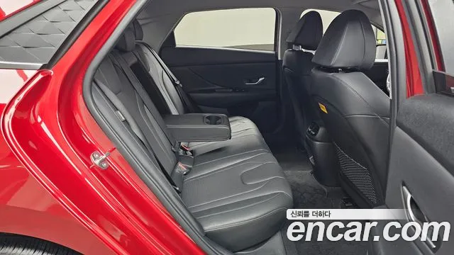 Hyundai Avante CN7 — Фото автомобиля 26