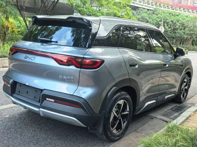 BYD Yuan UP — Фото автомобиля 6