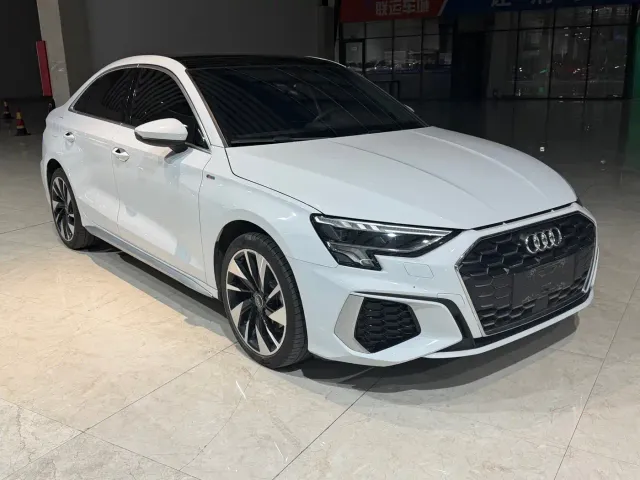 Audi A3 — Фото автомобиля 3