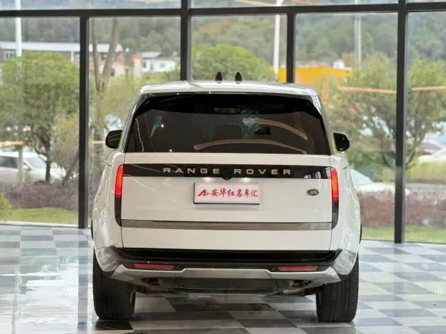Land Rover Range Rover — Фото автомобиля 4