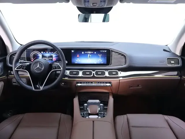 Mercedes-Benz GLE-Class — Фото автомобиля 13