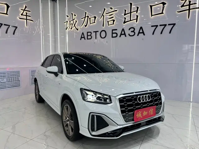 Audi Q2L — Фото автомобиля 3
