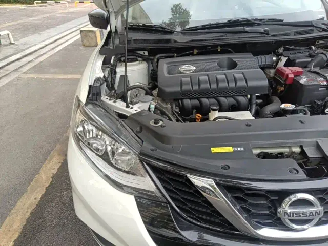 Nissan Tiida — Фото автомобиля 18