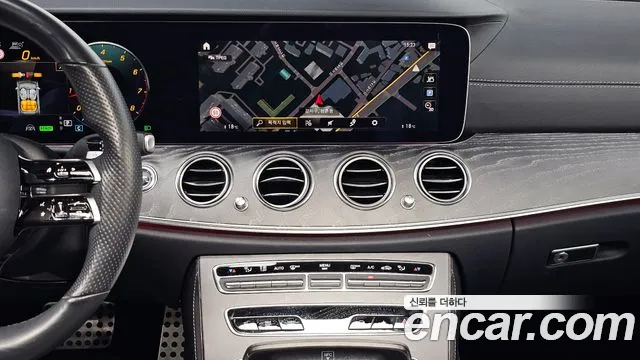 Mercedes-Benz E-Class W213 — Фото автомобиля 23