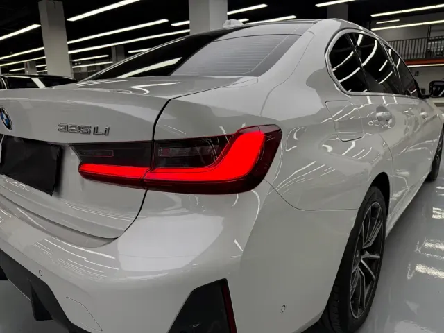 BMW 3 Series — Фото автомобиля 27
