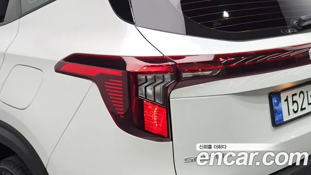 Kia Seltos — Фото автомобиля 8
