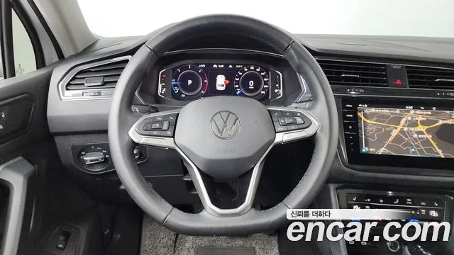 Volkswagen Tiguan Tiguan 2 поколение 2.0 TDI Prestige — Фото автомобиля 13