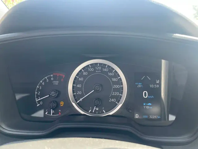 Toyota Levin 2022 185T CVT Luxury Edition — Фото автомобиля 14