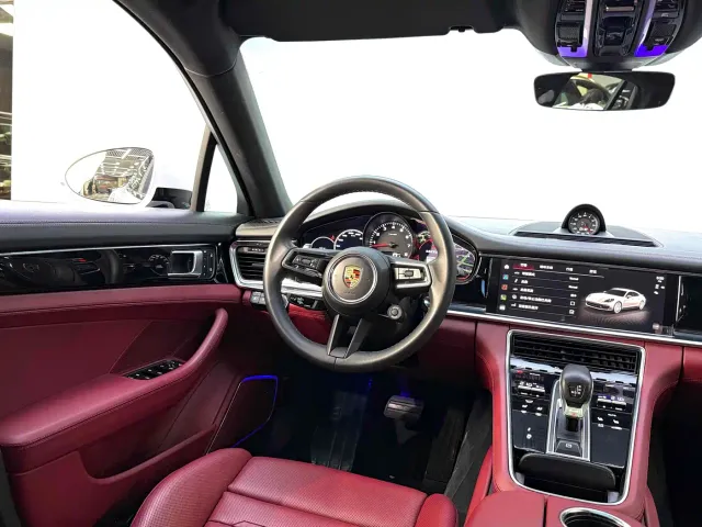 Porsche Panamera — Фото автомобиля 19
