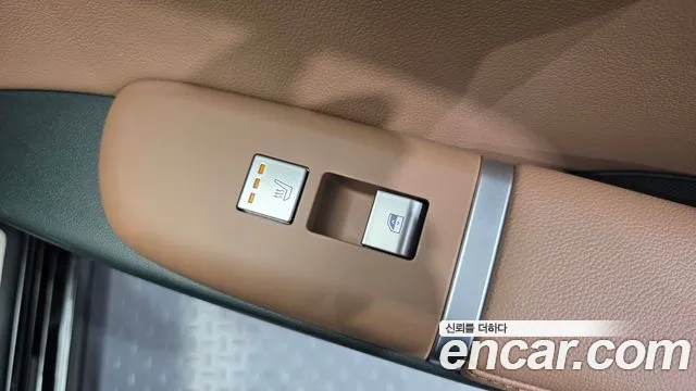 Hyundai Grandeur Grandeur (GN7) 2.5 Бензин 2WD — Фото автомобиля 5