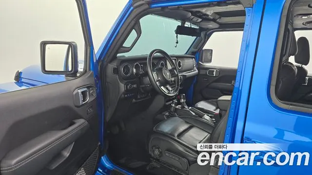 Jeep Wrangler JL — Фото автомобиля 10