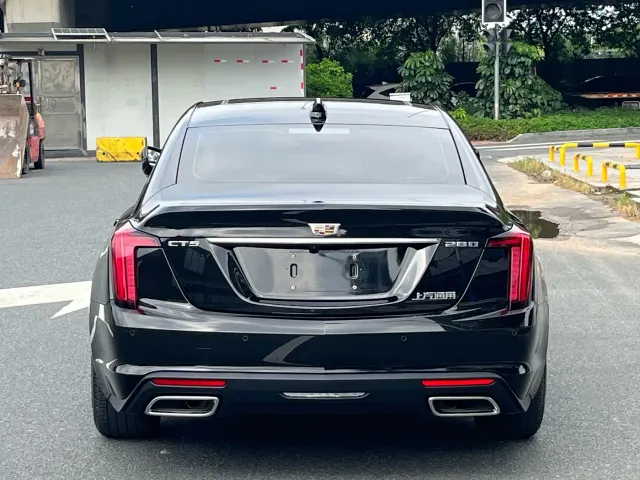Cadillac CT5 — Фото автомобиля 6