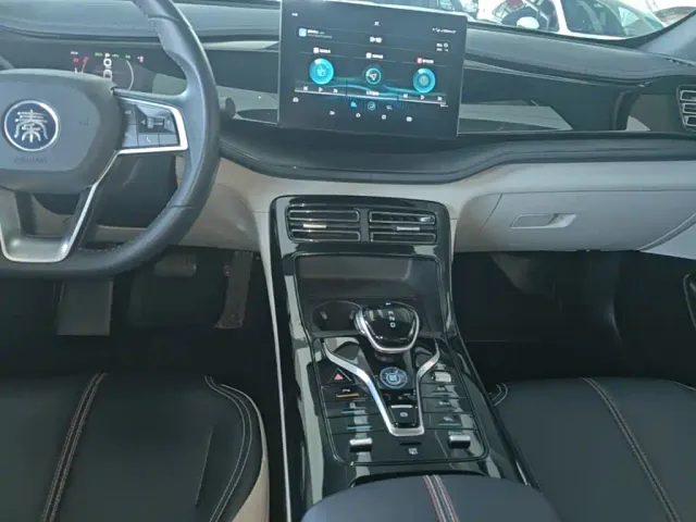 BYD Qin PLUS — Фото автомобиля 12