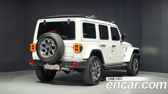 Jeep Wrangler JL — Фото автомобиля 2