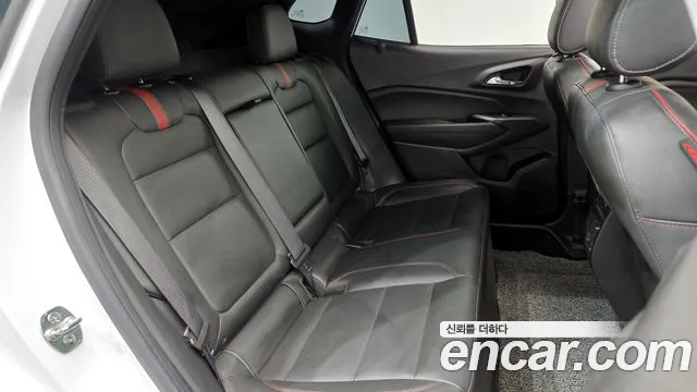 ChevroletGMDaewoo Trax Trax Кроссовер — Фото автомобиля 11