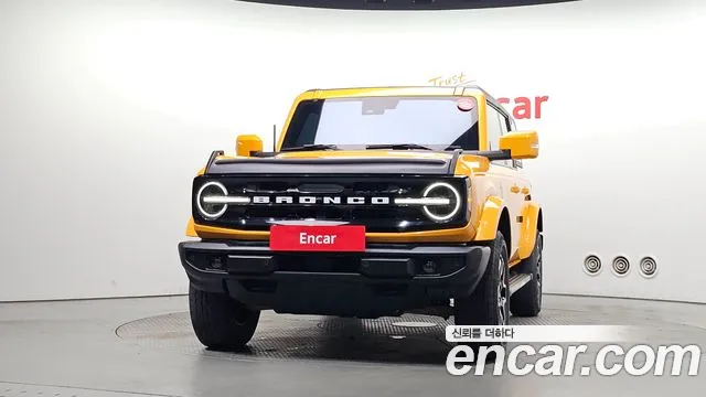 Ford Bronco 6th Gen — Фото автомобиля 3