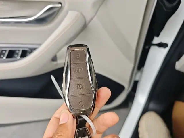 BYD Song PLUS — Фото автомобиля 8