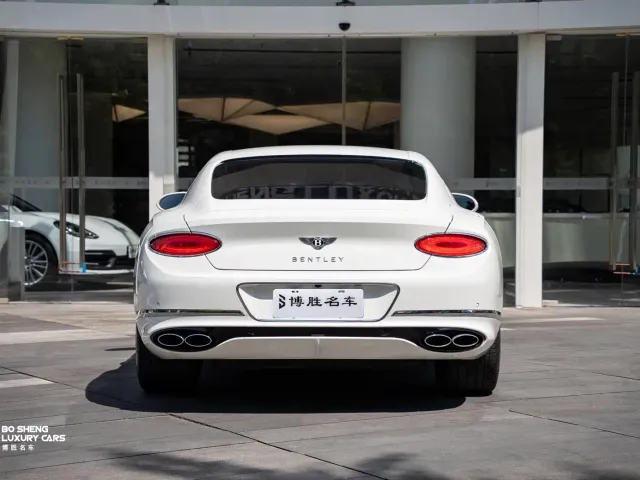 Bentley Continental — Фото автомобиля 10