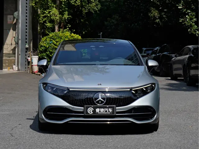 Mercedes-Benz EQS — Фото автомобиля 2