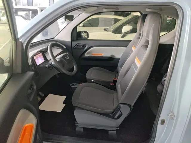 Wuling Hongguang Mini EV — Фото автомобиля 14