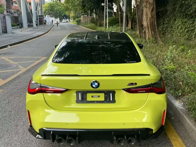 BMW M4 — Фото автомобиля 9