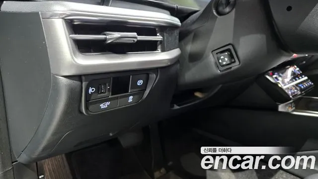 Hyundai Grandeur GN7 — Фото автомобиля 18