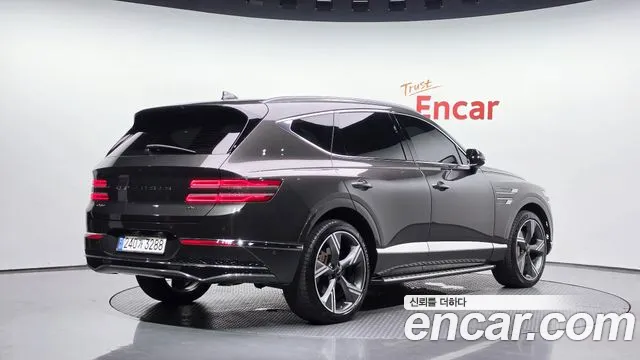 Genesis GV80 — Фото автомобиля 2