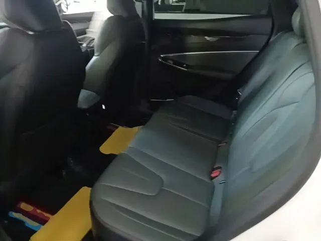 Geely Boyue — Фото автомобиля 16