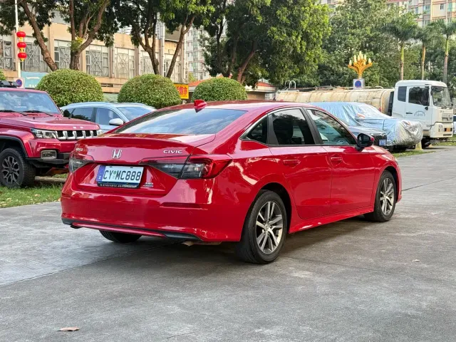 Honda Civic — Фото автомобиля 8