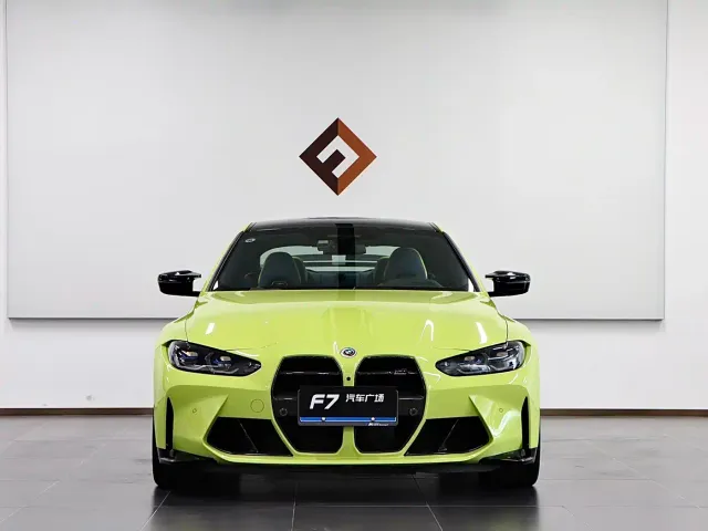 BMW M4 — Фото автомобиля 2