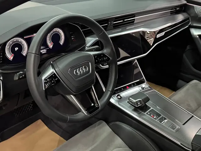 Audi A6L — Фото автомобиля 5