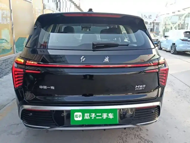Hongqi HS3 PHEV — Фото автомобиля 5