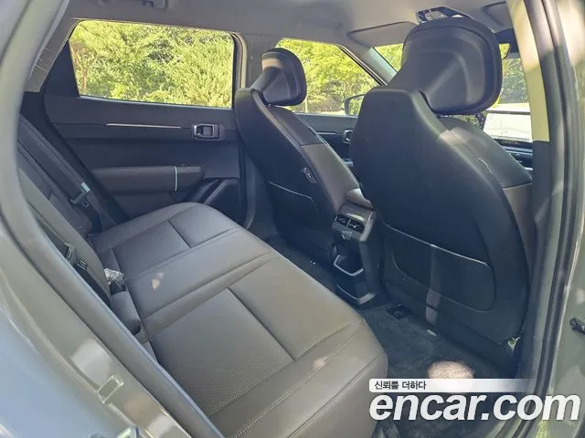 Kia EV4 — Фото автомобиля 13