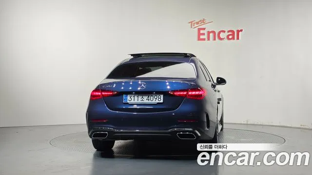 Mercedes-Benz C-Class — Фото автомобиля 4