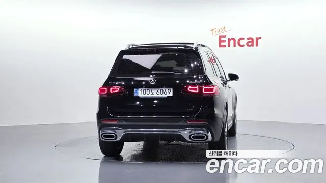 Mercedes-Benz GLB-Class — Фото автомобиля 4