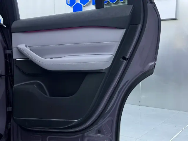 Nio EC6 — Фото автомобиля 14