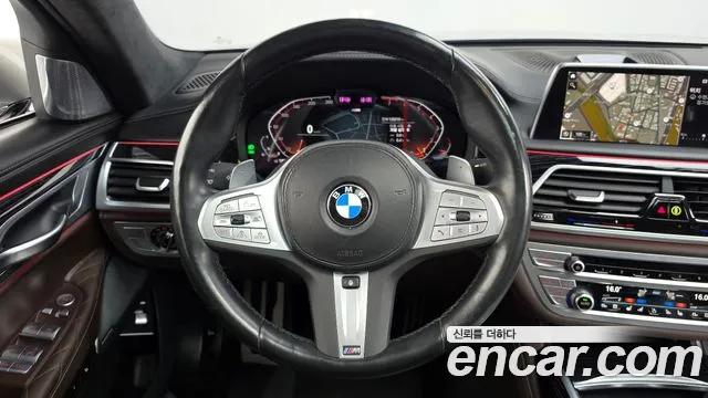 BMW 7 Series — Фото автомобиля 19