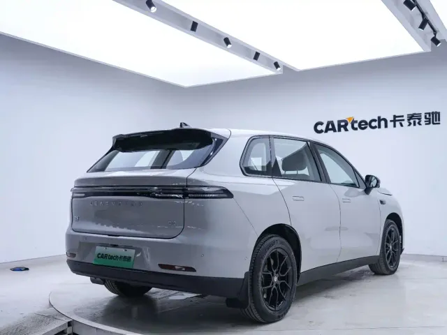 Leapmotor Leapmotor C10 2024 530 Smart Edition — Фото автомобиля 21