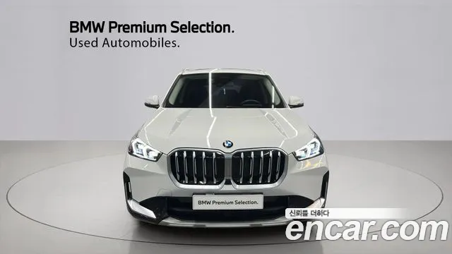 BMW X1 U11 — Фото автомобиля 3