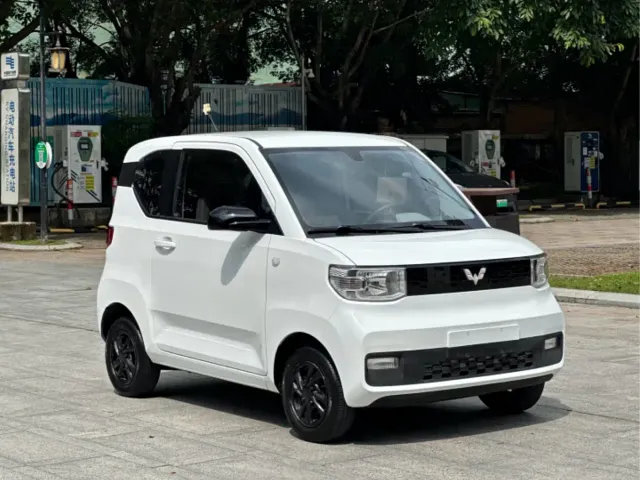 Wuling Hongguang Mini EV — Фото автомобиля 2